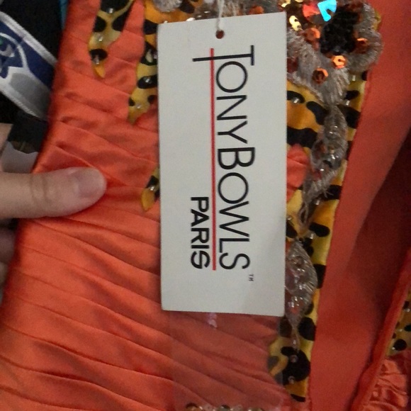 Tony Bowls Formal Dress - Picture 5 of 5